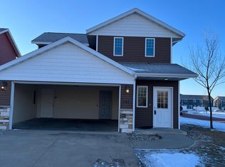 101 Owl Path, Mankato, MN 56001