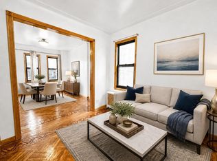 8812 86th St FLOOR 2, Woodhaven, NY 11421