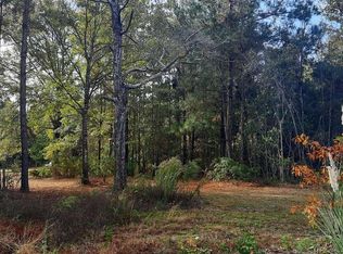 4 R And T Ln SE, Bolivia, NC 28422