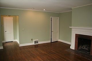 3rd image of 27 Rock Creek Dr