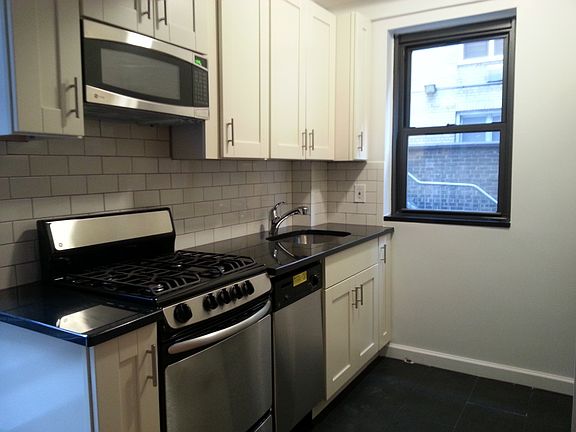 2nd image of 15 E 36th St APT 2C