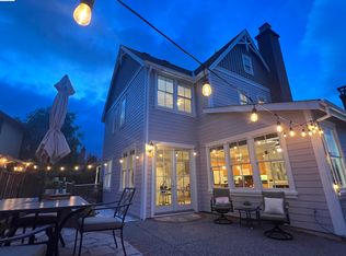 1189 Promenade St, Hercules, CA 94547