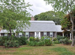 31 Commodore Ln, East Falmouth, MA 02536
