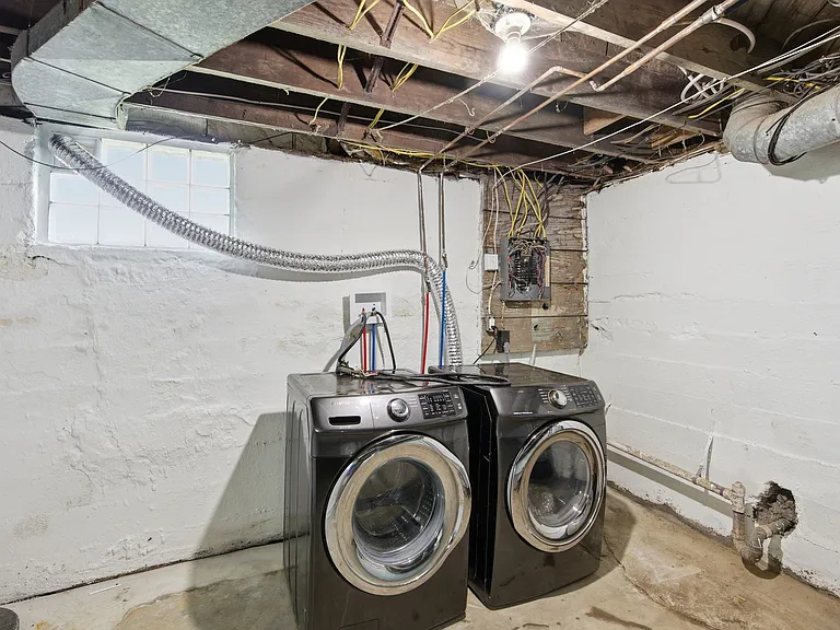 1119 Superior Ave #1119 — Photo 23