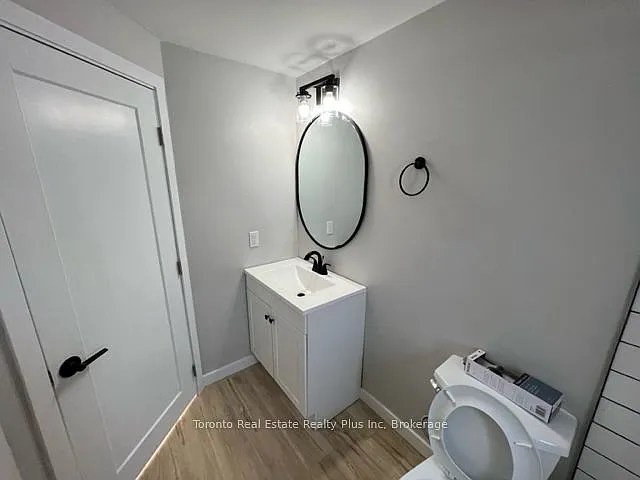 16 Huron Rd #4 — Photo 11