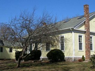 9 Wyassup Rd, North Stonington, CT 06359