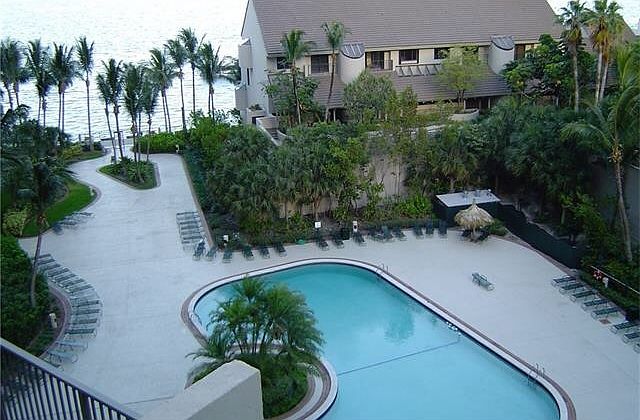 2nd image of 540 Brickell Key Dr APT 805