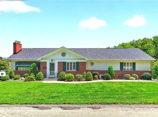 166 Braddock Road Ave, Mount Pleasant, PA 15666