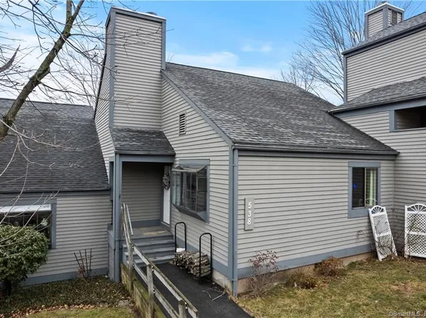 538 Pilgrim Harbor #538, Wallingford, CT 06492