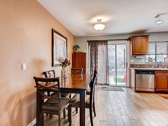 5th image of 1778 Bonneyville Dr