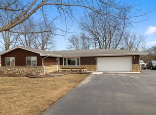 25019 S Bush Rd, Elwood, IL 60421