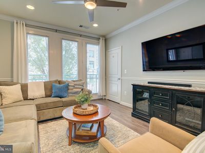 12000 Market St APT 140, Reston, VA, 20190