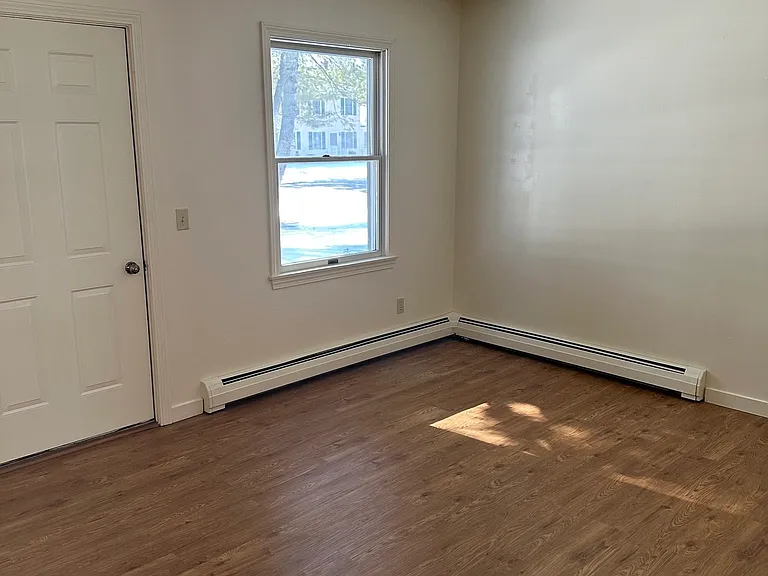 18 River City Dr #B — Photo 4