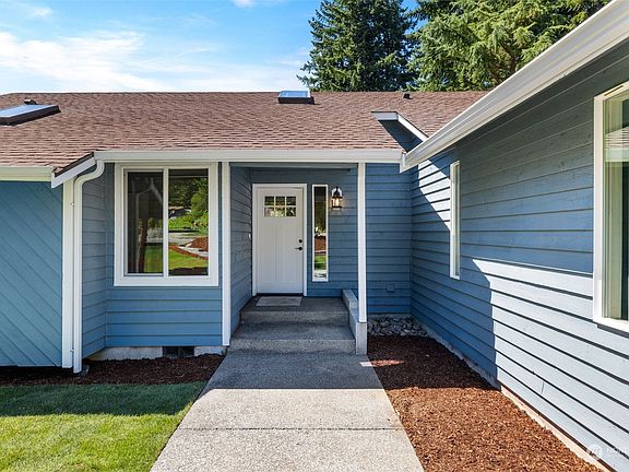 5th image of 14004 72nd Avenue E