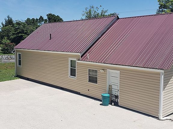Back Patio great for parties