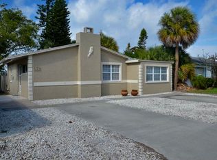 447 72nd Ave, Saint Pete Beach, FL 33706