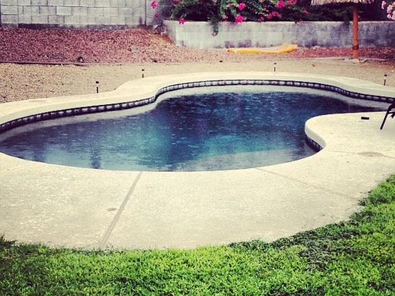 5th image of 10538 W Foothill Dr