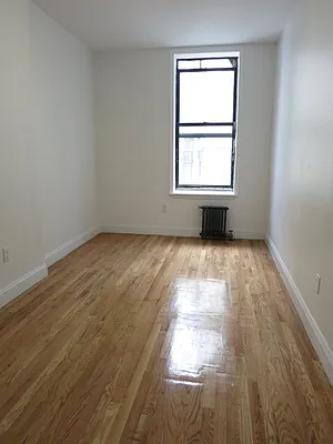 Rented by Bohemia Realty Group | media 14