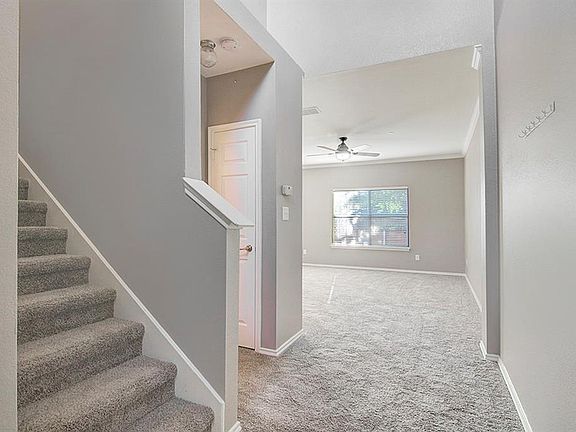 3rd image of 8508 Forest Highlands Dr