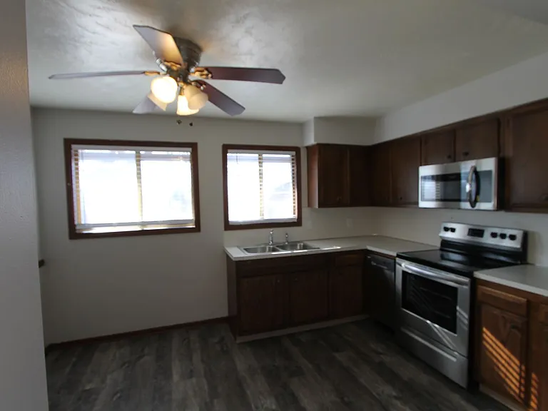 Briggs Point — Photo 142