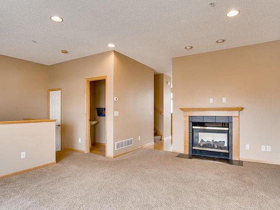 4th image of 10014 Liatris Ln