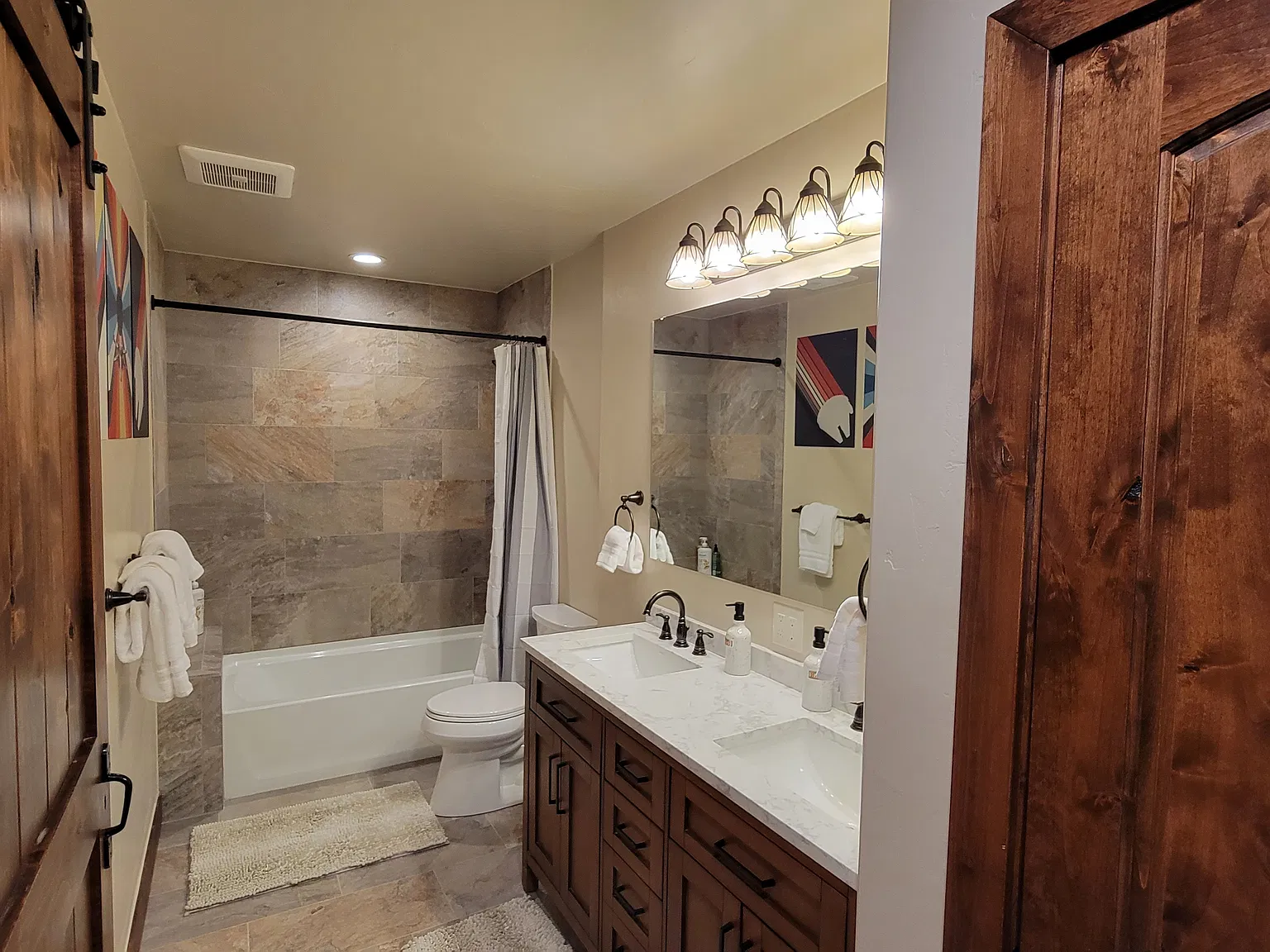 1 bed, 1200 sqft, $2,100 — Photo 2