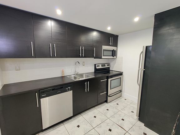 4th image of 801 NW 47th Ave APT 611W