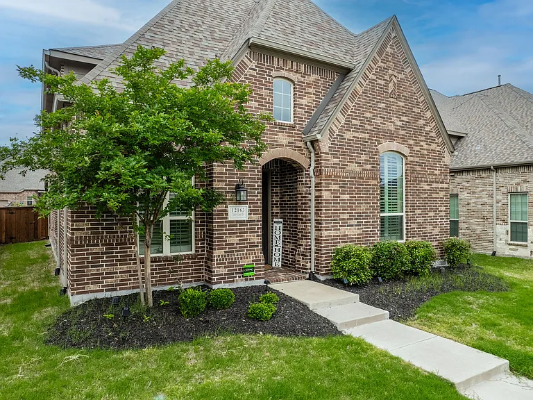 12163 Curry Creek Dr — Photo 50