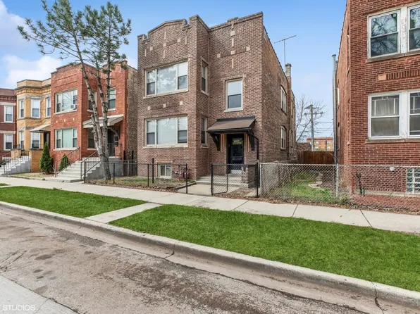 7204 S Cornell Ave, Chicago, IL 60649