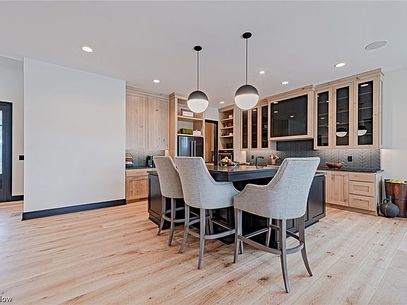 5th image of S/l 42 Bridgeport Way