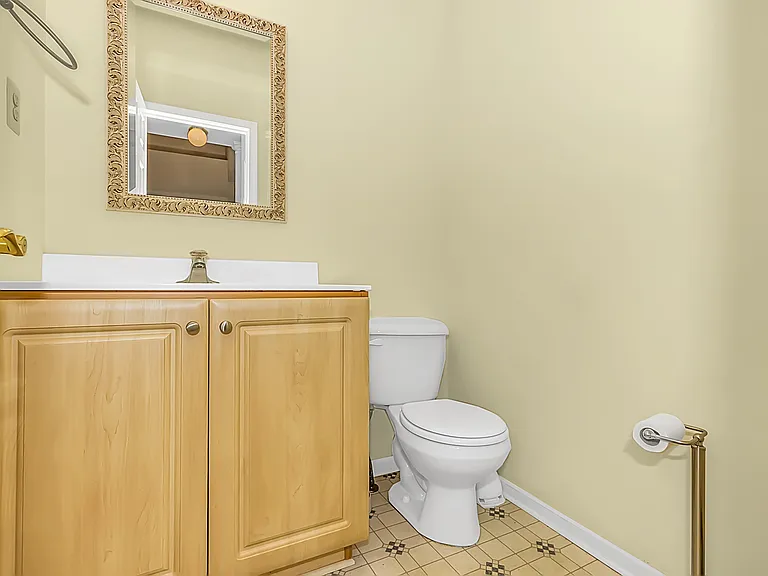 2 Adams Ln #1 — Photo 13