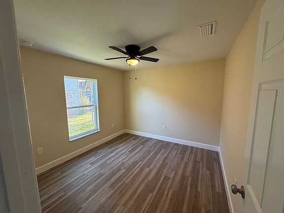 3rd image of 4189 Homestead Dr