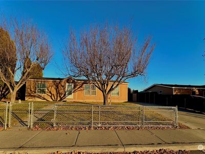 621 N Beech Avenue, Pasco, WA, 99301