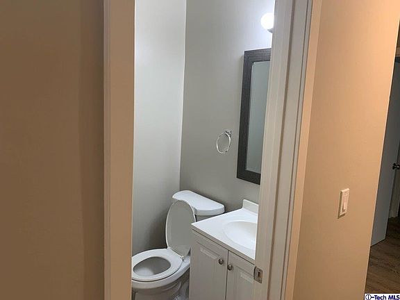 4th image of 1136 N Central Ave APT 102