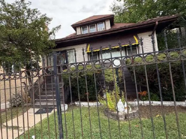 1007 N Laramie Ave, Chicago, IL 60651