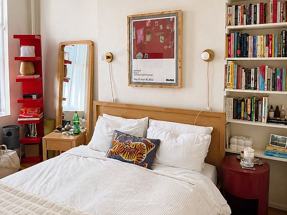4th image of 472 Sackett St #1