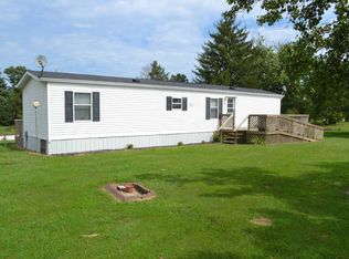 515 Champion Dr, West Salem, IL 62476