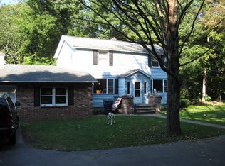 4326 Cedarvale Rd, Syracuse, NY 13215