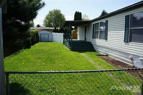 3rd image of 16812 SE 1st St