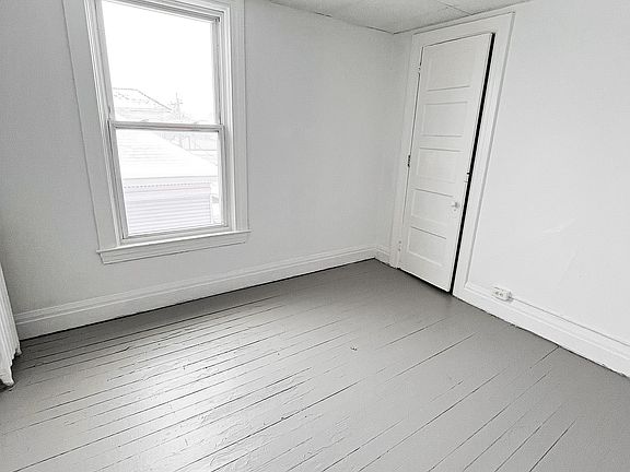 5th image of 911 State St #11305768