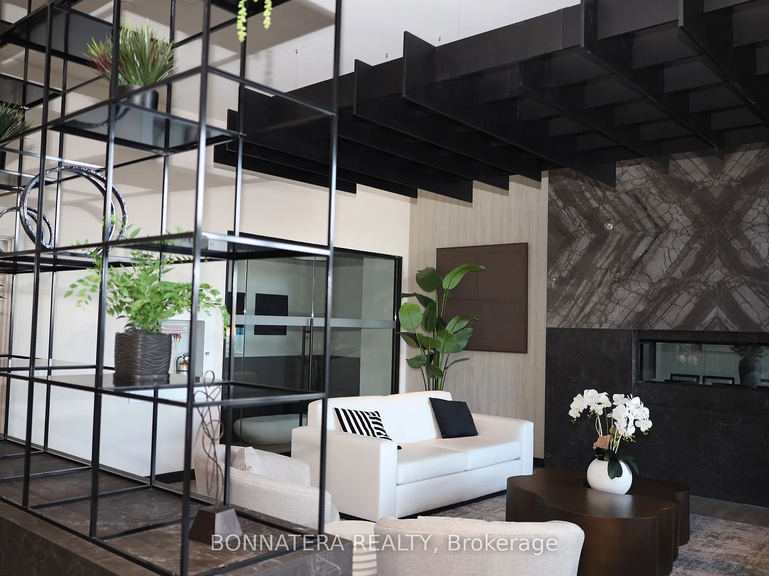 1 bed, $2,190 — Photo 2