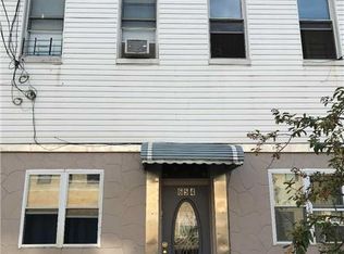 654 Woodward Ave, Flushing, NY 11385