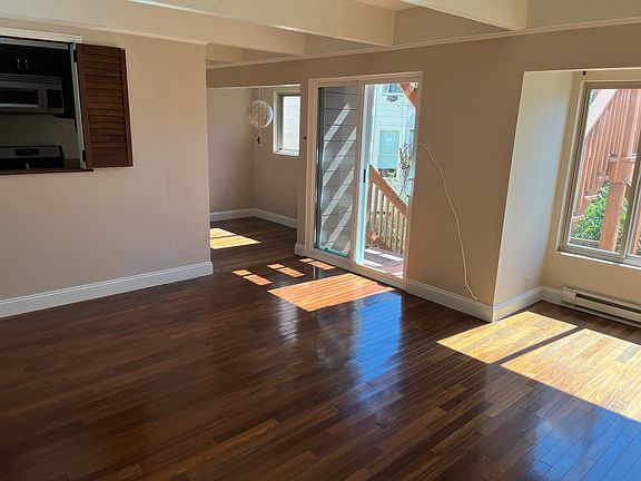 2nd image of 523 Duboce Ave #1