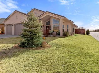 1003 Olivecrest Dr, Pueblo, CO 81005