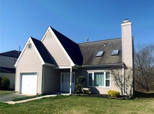 57 Nottingham Dr #23, Old Bridge, NJ 08857