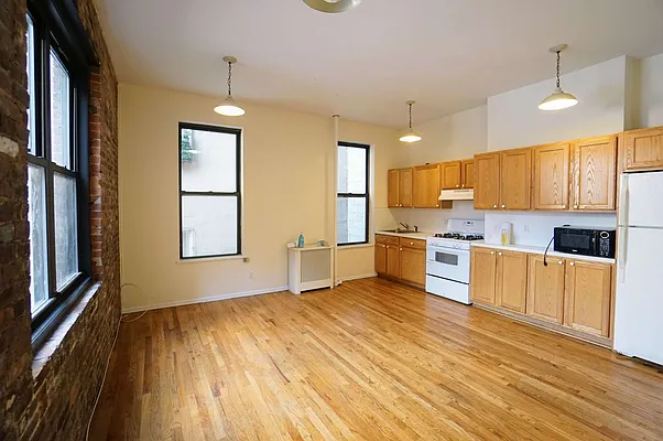 Rented by Compass | media 1