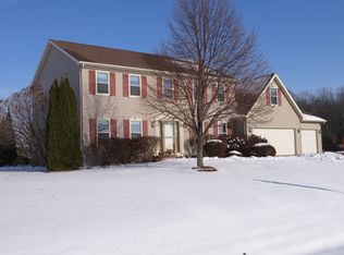 5198 High Pointe Dr, Winneconne, WI 54986