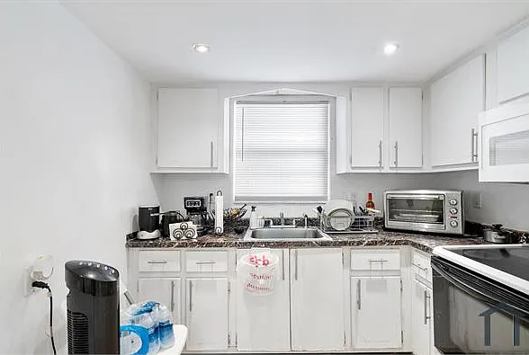 18801 NE 2nd Ave #1005 — Photo 12