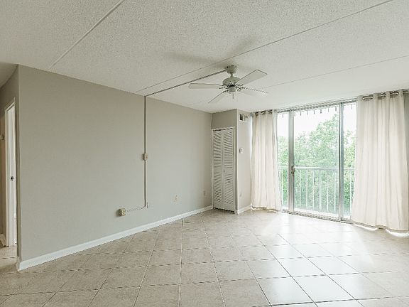 5th image of 515 Playa Del Sol #C11