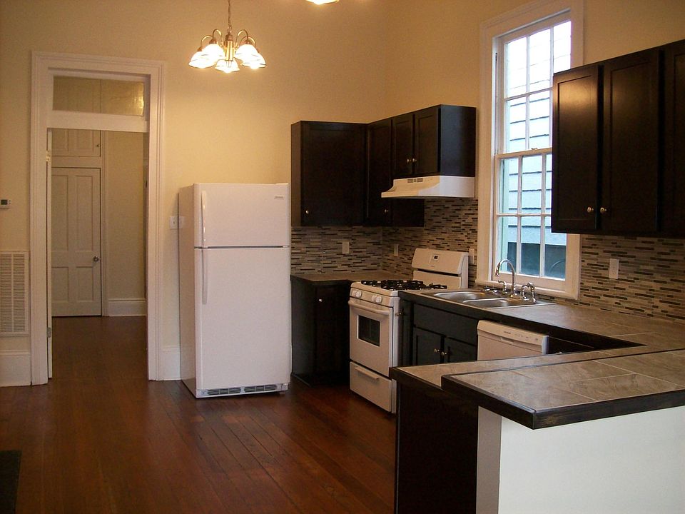 1st image of 3517 Annunciation St